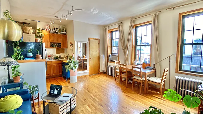 Rented by Simply Brooklyn Realty Inc | media 11