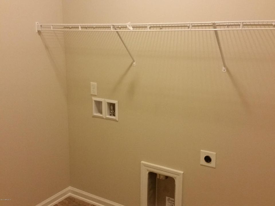 1st image of 96060 Breezeway Ct