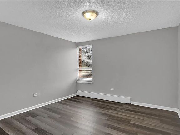 3rd image of 1380 Moline St #6ffcc78df