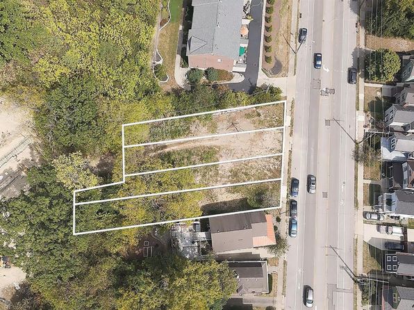 575 Delta Ave #A, Cincinnati, OH 45226