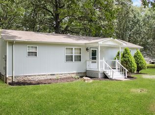 1402 Royal Trl, Manchester, TN 37355