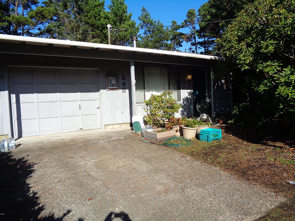 1st image of 245 Monterey Ave