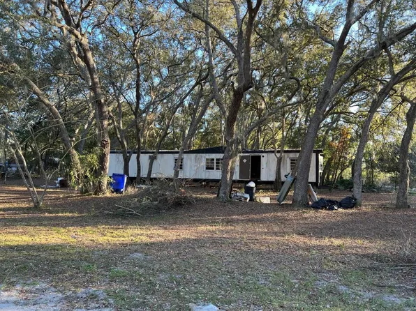 314 N Edgeline Rd, Satsuma, FL 32189