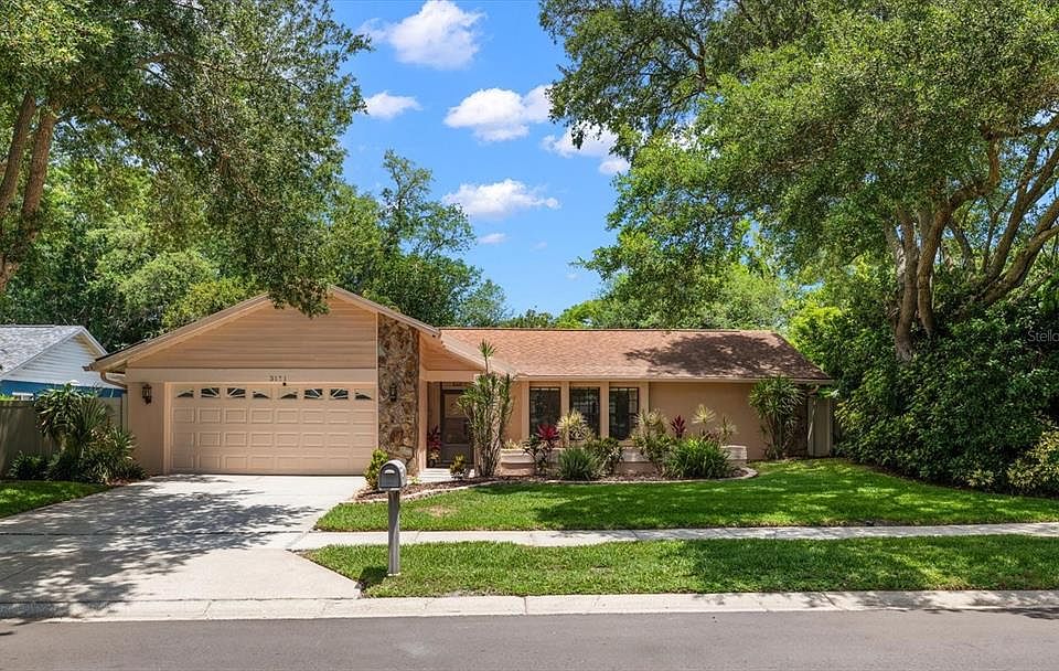 1st image of 3171 Oak View Dr