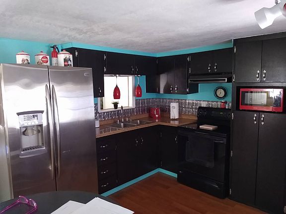 4th image of 93156 4th St N #156