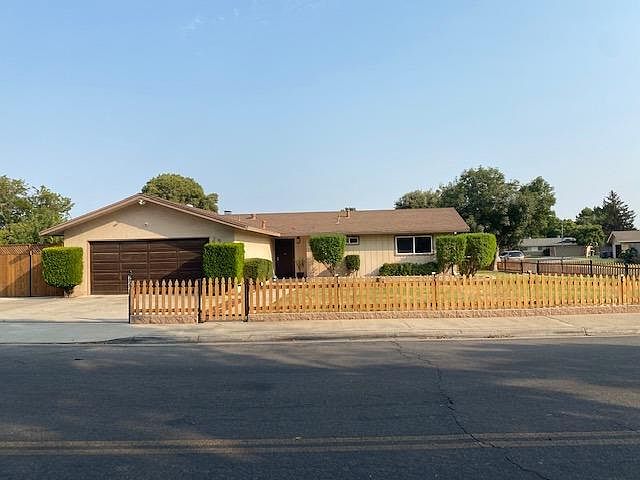 2220 Peppermint Dr, Modesto, CA 95355 | Zillow