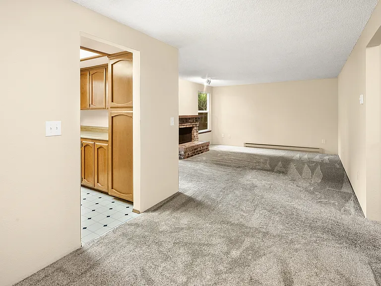 820 Cady Rd #H102 — Photo 4