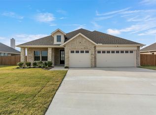 308 Timber Ridge Dr, Nevada, TX 75173