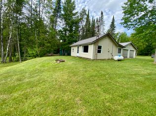 10167 Richardson Dr, Harrison, MI 48625