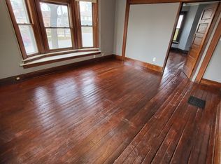 603 E Burlington St #1, Iowa City, IA 52240
