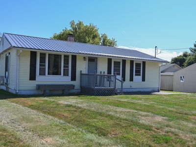 22 Wheelden Heights, Hampden, ME, 04444