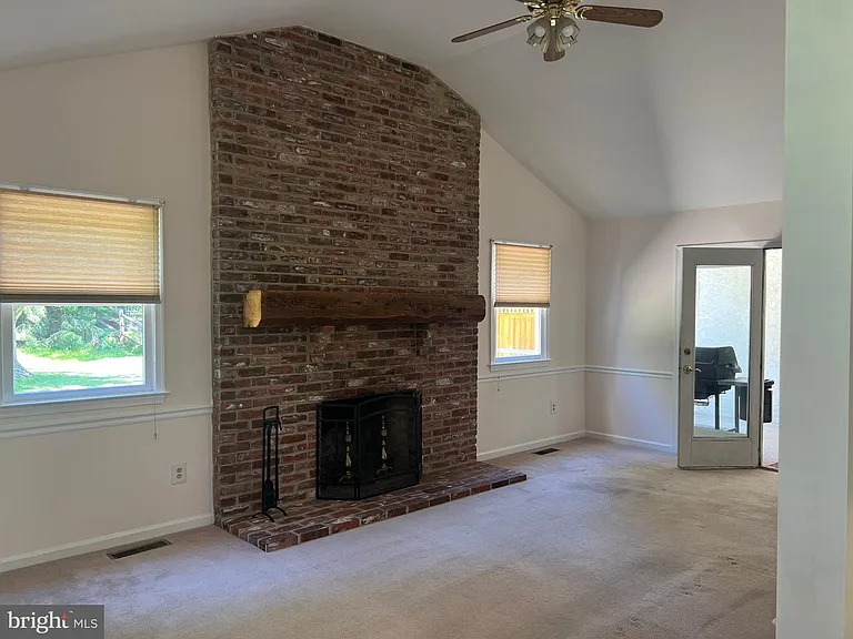 3576 Windridge Dr — Photo 12
