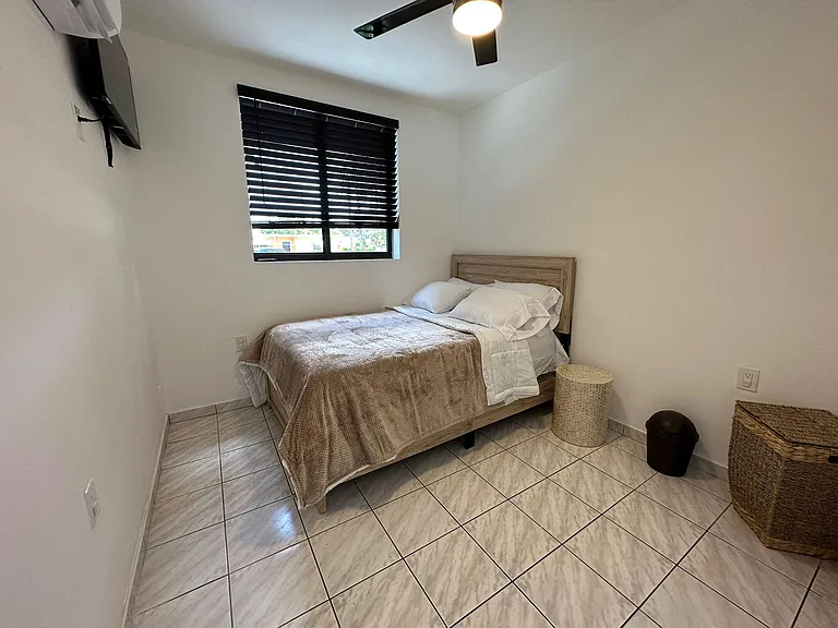2902 SW 23rd St — Photo 10