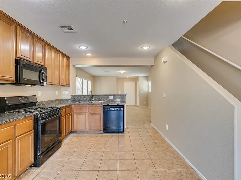 1155 Paradise Garden Dr — Photo 21