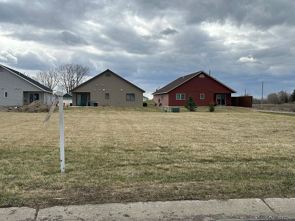 1st image of 1527 Ranger Dr N