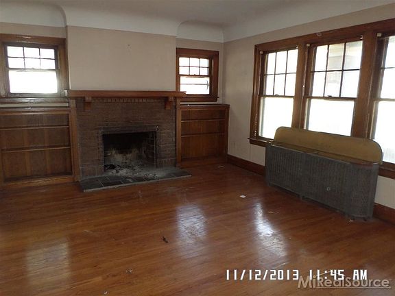 5th image of 162 Crocker Blvd