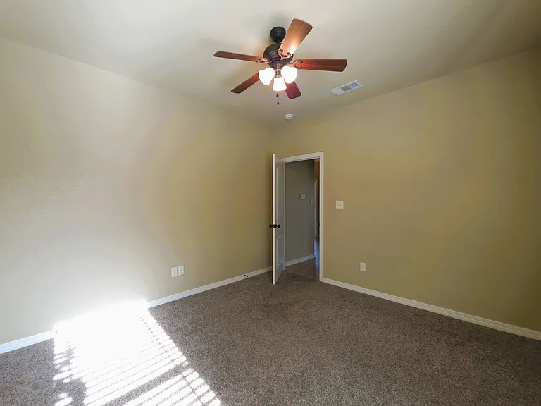 11864 Poydras — Photo 25