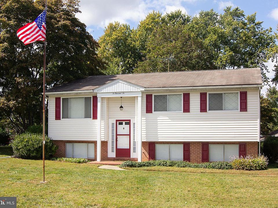 1st image of 6006 Fairfield Ln