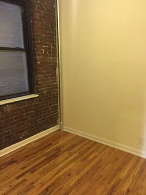 Rented by Dekom Inc. | media 13