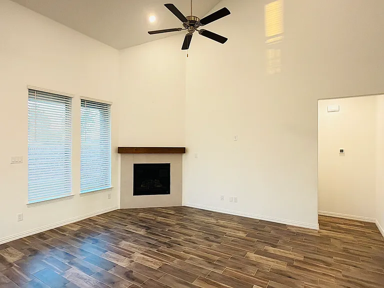 7324 Black Cherry Ln — Photo 8