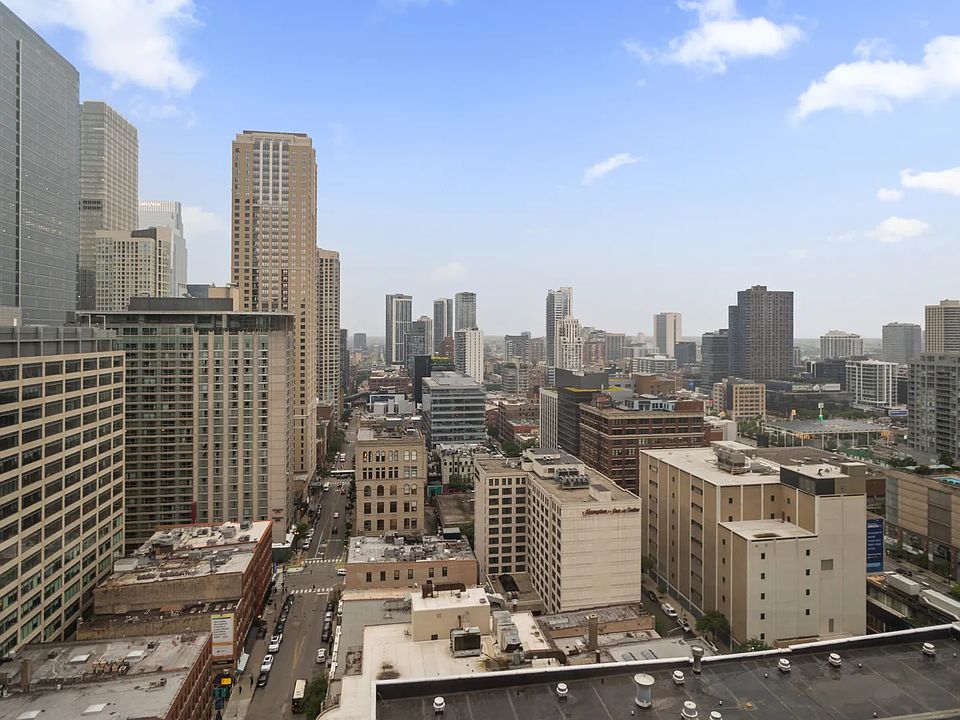 1st image of 440 N Wabash Ave APT 2903