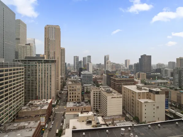 440 N Wabash Ave, Chicago, IL