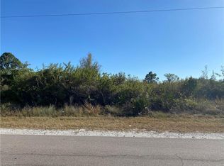 2705 8th St SW, Lehigh Acres, FL 33976