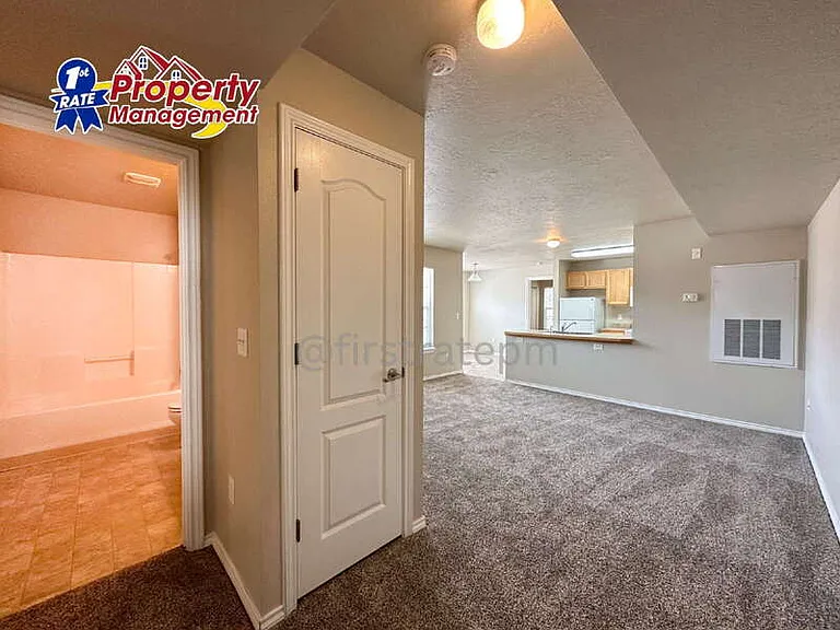 11884 W Cloverbrook Ln #202 — Photo 4