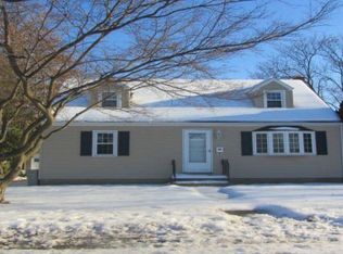 4321 Blair Mill Rd, Hatboro, PA 19040