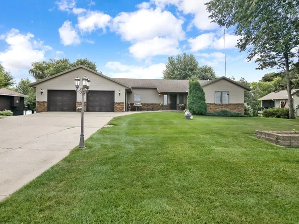 7041 41st Ave SE, Clear Lake, MN 55319