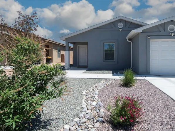 2703 Rio Del Norte, Santa Fe, NM 87507