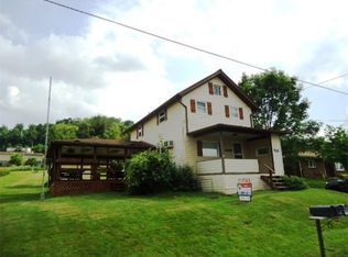 1755 Morris St, Waynesburg, PA 15370