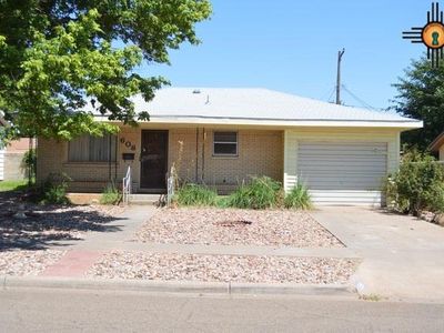 608 W 18th St, Clovis, NM, 88101