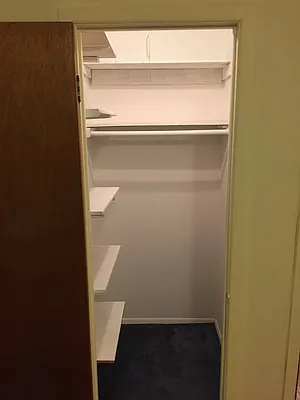 Rented by Chase Global Realty Corp | media 18