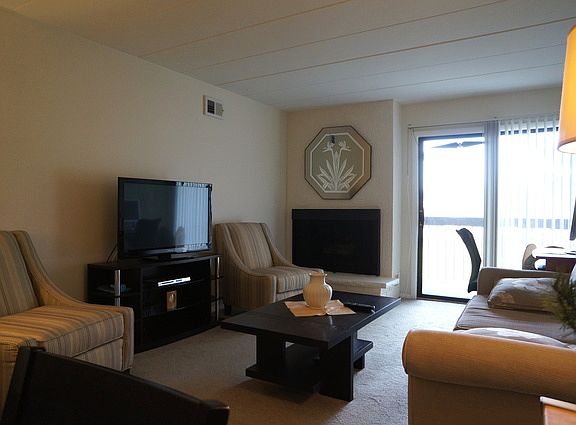 2nd image of 14501 Central Ct APT M4