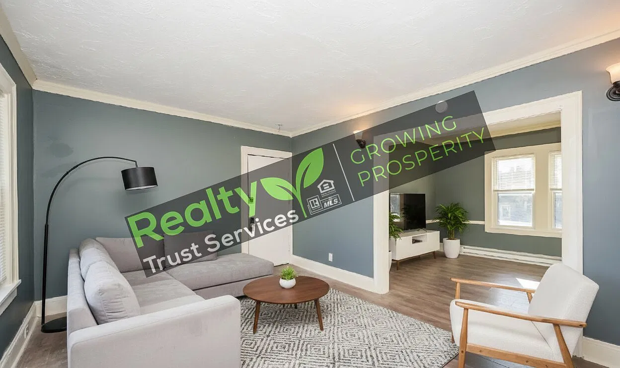 2174 West 103rd Street Unit 4 Cleveland OH 44102 - 2174 W 103 St. Cleveland, Oh. 44102 — Photo 3