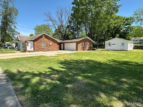 280 L Hawk St #L, Puxico, MO 63960