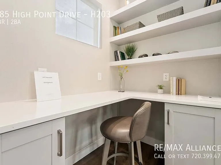 285 High Point Dr #H-203 — Photo 47