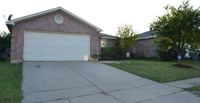 1st image of 3317 Deerfield Dr