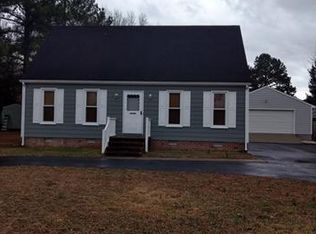 4391 Wildwood Dr, Disputanta, VA 23842