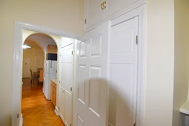 Rented by Manhattan Spaces