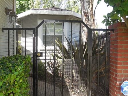 3rd image of 5815 Morgan Pl APT 8