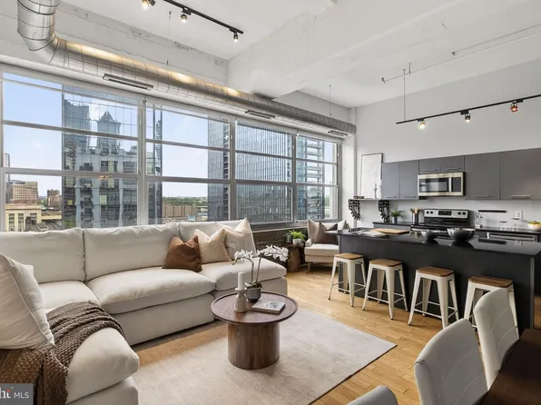 2200 Arch St APT 913, Philadelphia, PA 19103