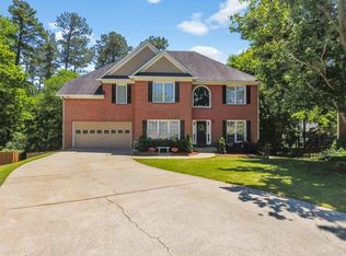 1822 Shores Ridge Ct, Suwanee, GA 30024