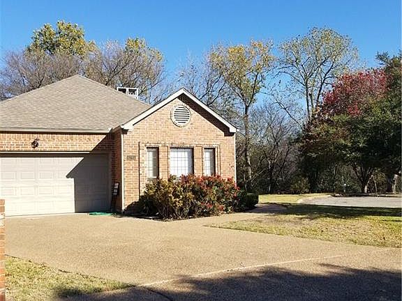2nd image of 6785 Northcreek Ln