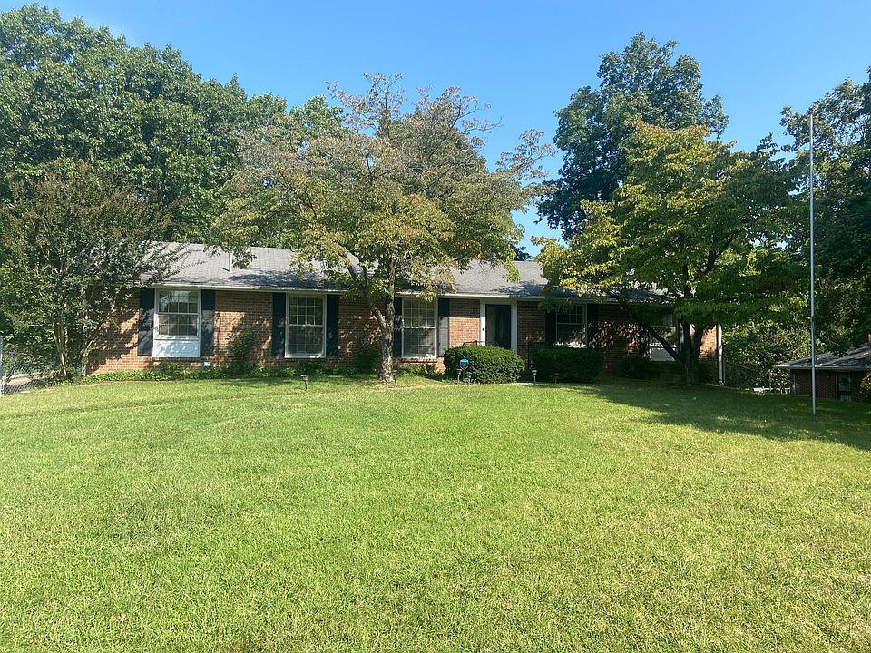 1st image of 578 Chesterfield Dr