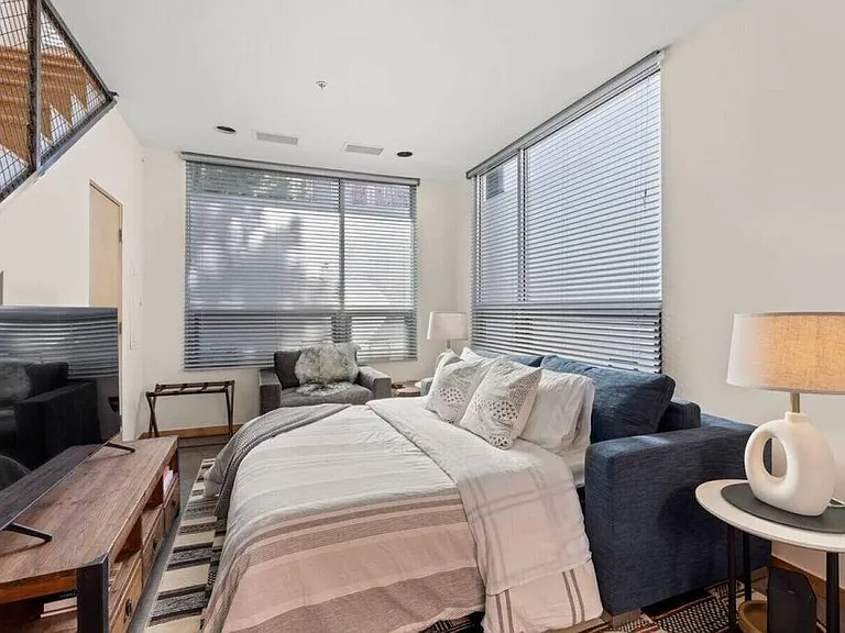 1344 Pacheco St — Photo 10