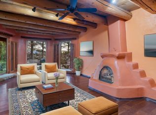 38 Del Norte Rd, El Prado, NM 87529