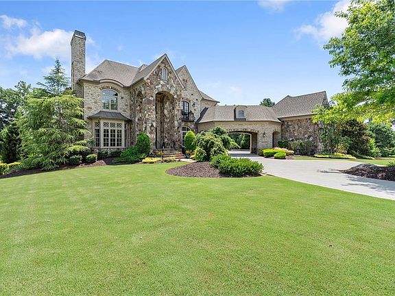 2nd image of 10145 Cedar Ridge Dr