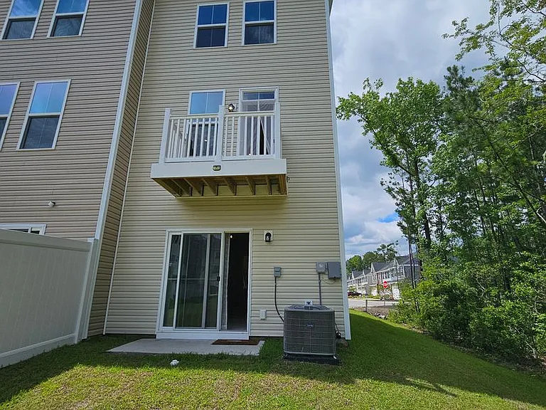 200 Yam Dr #F — Photo 54